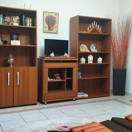 Old House Apartment Paradisi  ภายนอก รูปภาพ